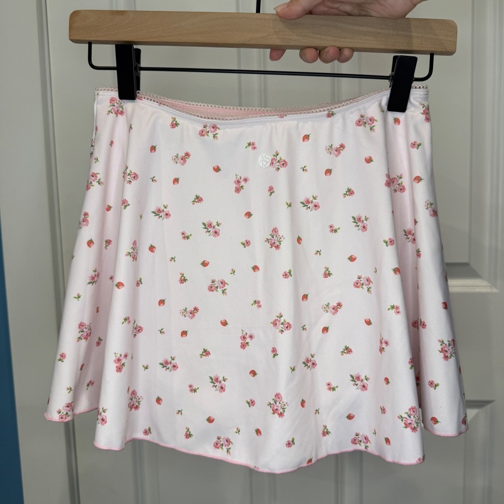 AS Revival Strawberry Pink Floral Exercise Set Tank Top and Skort Size XS - Picture 11 of 13